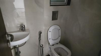 Image of 1231 Sq.ft 2 BHK Apartment / Flat for rent in Greenstone Heritage Wing I, Fort, Mumbai for Rs. 120000