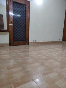 Bedroom Image of 1800 Sq.ft 3.5 BHK Apartment / Flat for sale in Swaraj Homes Pocket H Market Sarita Vihar RWA, Sarita Vihar New Delhi for Rs. 30100000