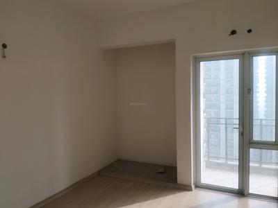 Bedroom Image of 1650 Sq.ft 3 BHK Apartment / Flat for rent in DLF Capital Greens, Karampura New Delhi for Rs. 55000