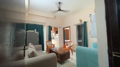 Living Room Image of 600 Sq.ft 1 BHK Apartment / Flat for rent in Amrapali Dream Valley 2, Noida Extension Greater Noida for Rs. 23000