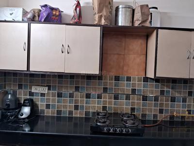 Kitchen Image of 2000 Sq.ft 2 BHK Builder Floor for rent in Sector 52 Noida for Rs. 40000
