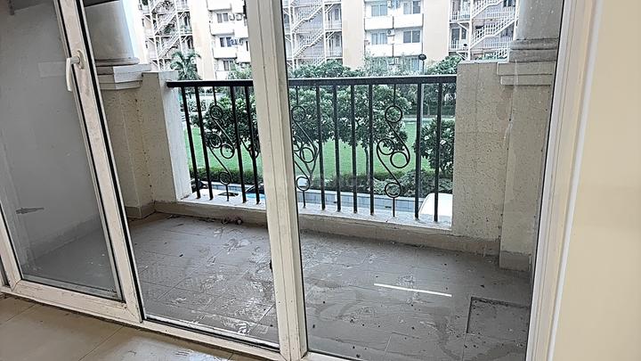 Emaar Emerald Floors Premier Main Image 1