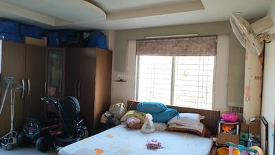 Bedroom Image of 3000 Sq.ft 4.5 BHK Apartment / Flat for rent in Shivaji Nagar Pune for Rs. 190000