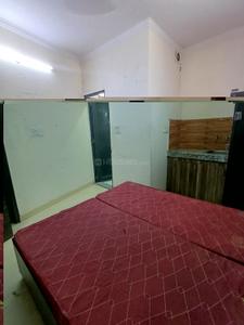 Bedroom Image of 280 Sq.ft 1 RK Builder Floor for rent in Sant Nirankari Colony RWA, Mukherjee Nagar New Delhi for Rs. 7500