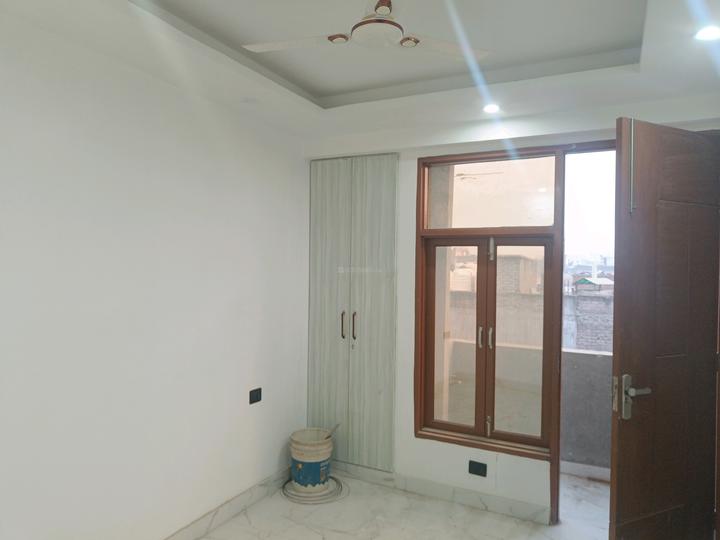 Saket Bedroom 1