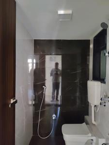 Common Bathroom Image of 800 Sq.ft 2 BHK Apartment / Flat for rent in Krishna Greenland, Kasarvadavali Thane for Rs. 24999