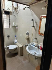 Bathroom Image of 1365 Sq.ft 3 BHK Apartment / Flat for rent in Karnani Reema Residency, Borivali West Mumbai for Rs. 85000
