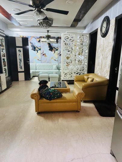 Rohini sec 17 Main Image 1