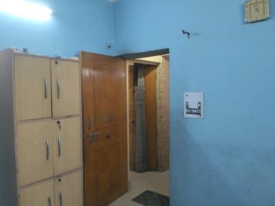 Bedroom Image of 990 Sq.ft 2 BHK Apartment / Flat for sale in Vikaspuri New Delhi for Rs. 7500000