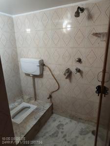 Bathroom Image of 550 Sq.ft 1 BHK Builder Floor for rent in Sector-02 Bahadurgarh for Rs. 8000