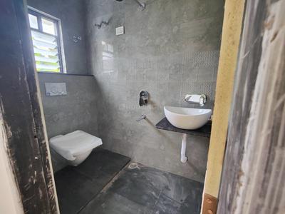 Bathroom Image of 1400 Sq.ft 3 BHK Apartment / Flat for rent in Bankim Nagar Siliguri for Rs. 22000
