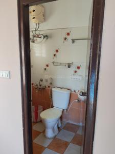 Bathroom Image of 1462 Sq.ft 3 BHK Villa for rent in AVS Sunfield Plots, Marasandiram Hosur for Rs. 20000