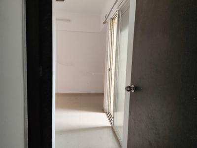 Bedroom Image of 950 Sq.ft 2 BHK Apartment / Flat for rent in Mantra Essence, Undri Pune for Rs. 18500