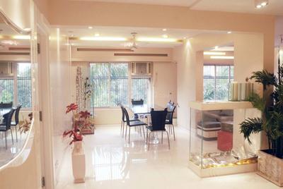 Hall Image of 1850 Sq.ft 4 BHK Apartment / Flat for sale in Royal Accord, Andheri East Mumbai for Rs. 70000000
