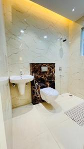 Bathroom Image of 1500 Sq.ft 3 BHK Apartment / Flat for sale in Ramgarh Bhudda Zirakpur for Rs. 6800000