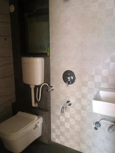 Common Bathroom Image of 645 Sq.ft 1 BHK Apartment / Flat for sale in Patels Prestige, Ambernath West Ambernath for Rs. 2499999