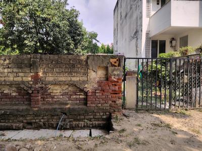 Image of 300 Sq.ft Residential Plot / Land for sale in NSG Society, Greater Noida for Rs. 40000100