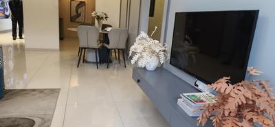 Living Room Image of 1048 Sq.ft 2 BHK Apartment / Flat for sale in Kumar Primeview, Hadapsar Pune for Rs. 7000000