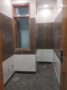 Common Bathroom One Image of 1500 Sq.ft 5 BHK Independent House for sale in Shahdara New Delhi for Rs. 23200000