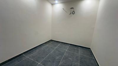 Bedroom Image of 700 Sq.ft 2 BHK Apartment / Flat for sale in Khanpur New Delhi for Rs. 4600000