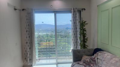 Living Room Image of 675 Sq.ft 1 BHK Apartment / Flat for rent in Om Paraiso, Mothi Desai Gaon Thane for Rs. 22000