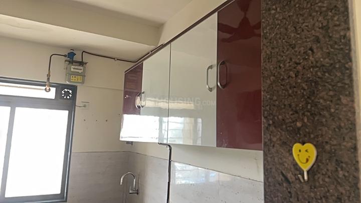 ACME Herbelia Main Image 1