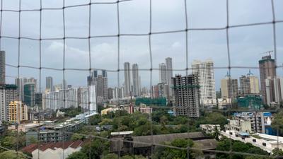 Balcony Image of 1650 Sq.ft 3 BHK Apartment / Flat for sale in Mahalakshmi Mumbai for Rs. 60000000