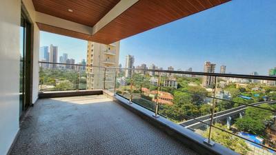 Balcony Image of 4200 Sq.ft 6 BHK Builder Floor for sale in Bhavya Heights, Dadar East Mumbai for Rs. 140000000