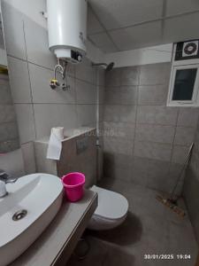 Bathroom Image of 1800 Sq.ft 3 BHK Apartment / Flat for sale in Imperial Apartments, Kishanpura Zirakpur for Rs. 9500000