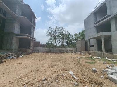 Image of 4683 Sq.ft Residential Plot / Land for sale in Sola, Ahmedabad for Rs. 75000000