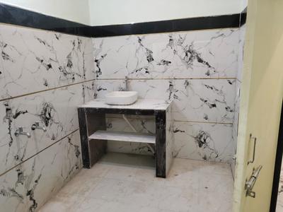 Kitchen Image of 1800 Sq.ft 2 BHK Builder Floor for rent in Sarvodaya Nagar Begusarai for Rs. 10000