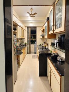 Kitchen Image of 885 Sq.ft 2 BHK Apartment / Flat for rent in Supreme Lake Florence, Powai Mumbai for Rs. 85000