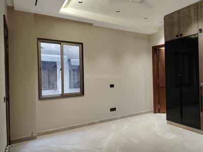 Bedroom Image of 2115 Sq.ft 4 BHK Builder Floor for rent in Safdarjung Enclave New Delhi for Rs. 180000