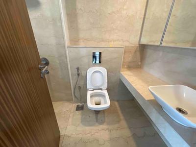 Image of 1500 Sq.ft 3 BHK Apartment / Flat for rent in Lodha Venezia, Parel, Mumbai for Rs. 185000