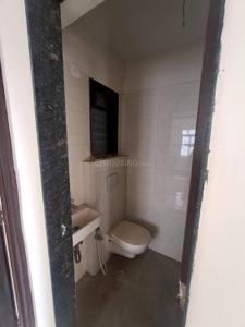 Bathroom Image of 600 Sq.ft 1 BHK Apartment / Flat for rent in UK Iridium, Kandivali East Mumbai for Rs. 30000