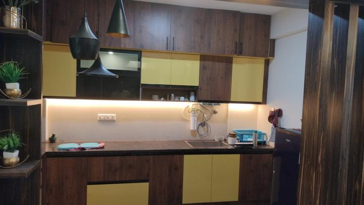 Visalakshi Prakruthi Main Image 1