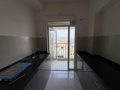 Kitchen Image of 720 Sq.ft 2 BHK Apartment / Flat for rent in Lodha Amara New Launch Tower, Thane West Thane for Rs. 33000