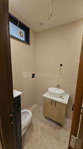 Image of 1530 Sq.ft 3 BHK Builder Floor for sale in Paschim Vihar, New Delhi for Rs. 32500000