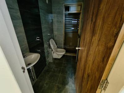 Bathroom Image of 1019 Sq.ft 2 BHK Apartment / Flat for sale in Vishesh Balaji Symphony, Panvel Navi Mumbai for Rs. 8400000