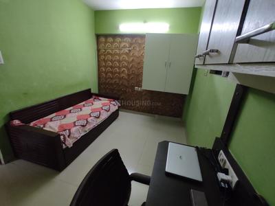 Bedroom Image of 750 Sq.ft 2 BHK Apartment / Flat for sale in Chembur Mumbai for Rs. 15000000