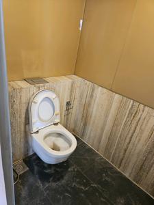Common Bathroom Image of 1500 Sq.ft 3 BHK Apartment / Flat for sale in Lodha Enchante, Sion Mumbai for Rs. 48000000