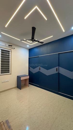 TR RENTALS Bedroom 1