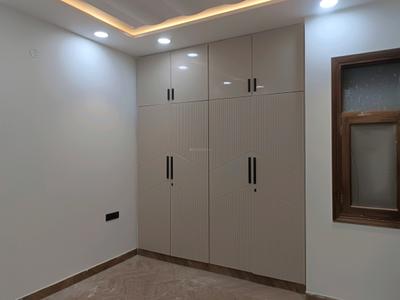 Bedroom Image of 1450 Sq.ft 4 BHK Builder Floor for sale in Sector 24 Rohini New Delhi for Rs. 18900000