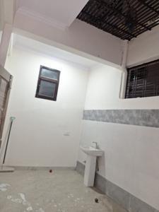 Bathroom Image of 1800 Sq.ft 2 BHK Builder Floor for rent in Indira Nagar Lucknow for Rs. 25000