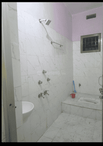Bathroom Image of 800 Sq.ft 1 BHK Independent House for rent in Khabra Urf Kiratpur Gurdas Muzaffarpur for Rs. 6000