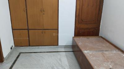 Bedroom Image of 1100 Sq.ft 2 BHK Apartment / Flat for rent in Patparganj New Delhi for Rs. 32000