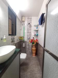 Bathroom Image of 750 Sq.ft 2 BHK Apartment / Flat for sale in Timber Green Park, Dahisar East Mumbai for Rs. 14000000