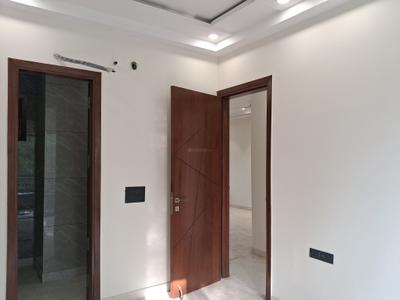 Bedroom Image of 1350 Sq.ft 3 BHK Builder Floor for sale in Paschim Vihar New Delhi for Rs. 28500000