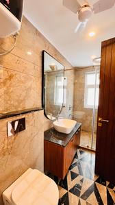 Bathroom Image of 3250 Sq.ft 4 BHK Builder Floor for sale in Sector 54 Gurgaon for Rs. 39500000