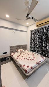 Bedroom Image of 1400 Sq.ft 2 BHK Apartment / Flat for sale in Motera Ahmedabad for Rs. 7000000